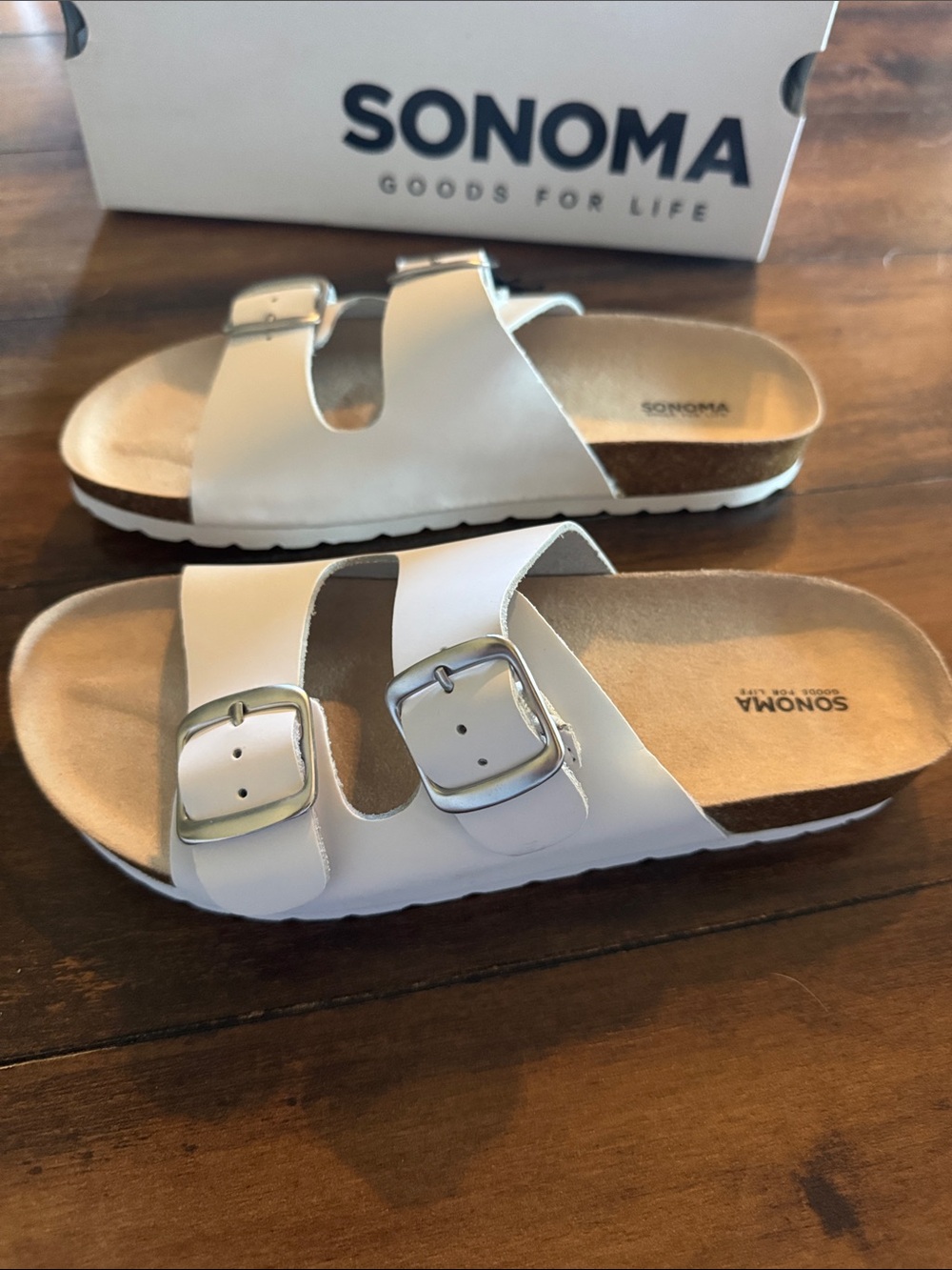 Sonoma Artwork White Double-Buckle Comfort Slide Sandals Size 7.5 New - Picture 3 of 7